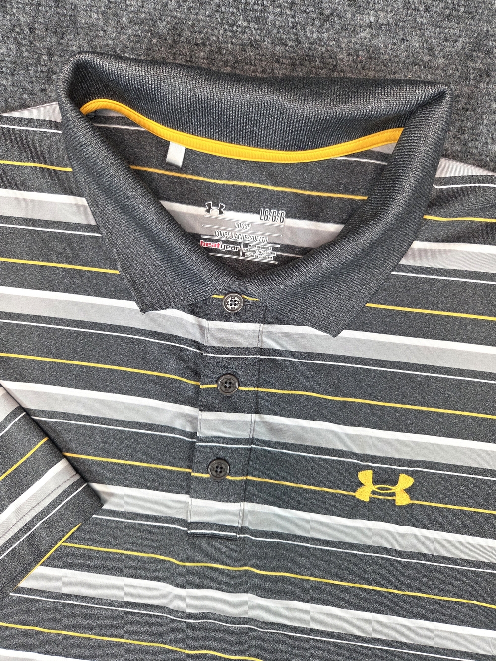 Under Armour Heat Gear Polo Shirt Mens Large Gray & Yellow Striped Golf